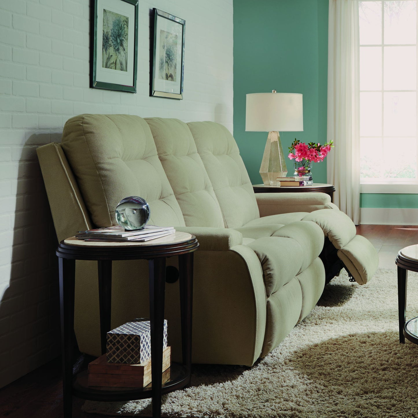 Kerrie - Sofa