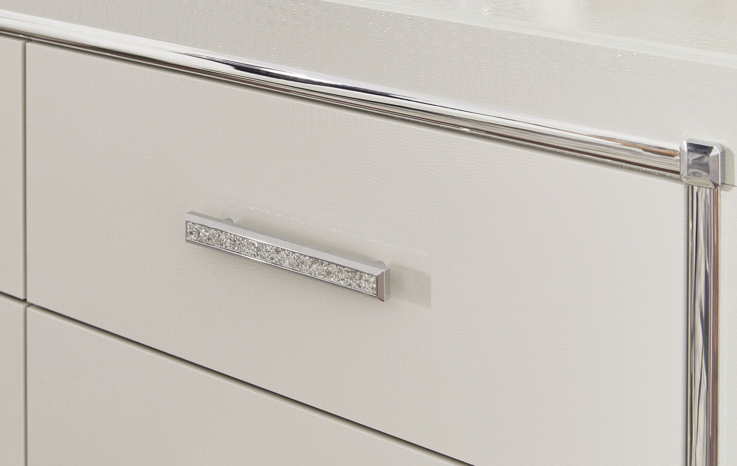 Zyniden - Two Drawer Night Stand - Silver