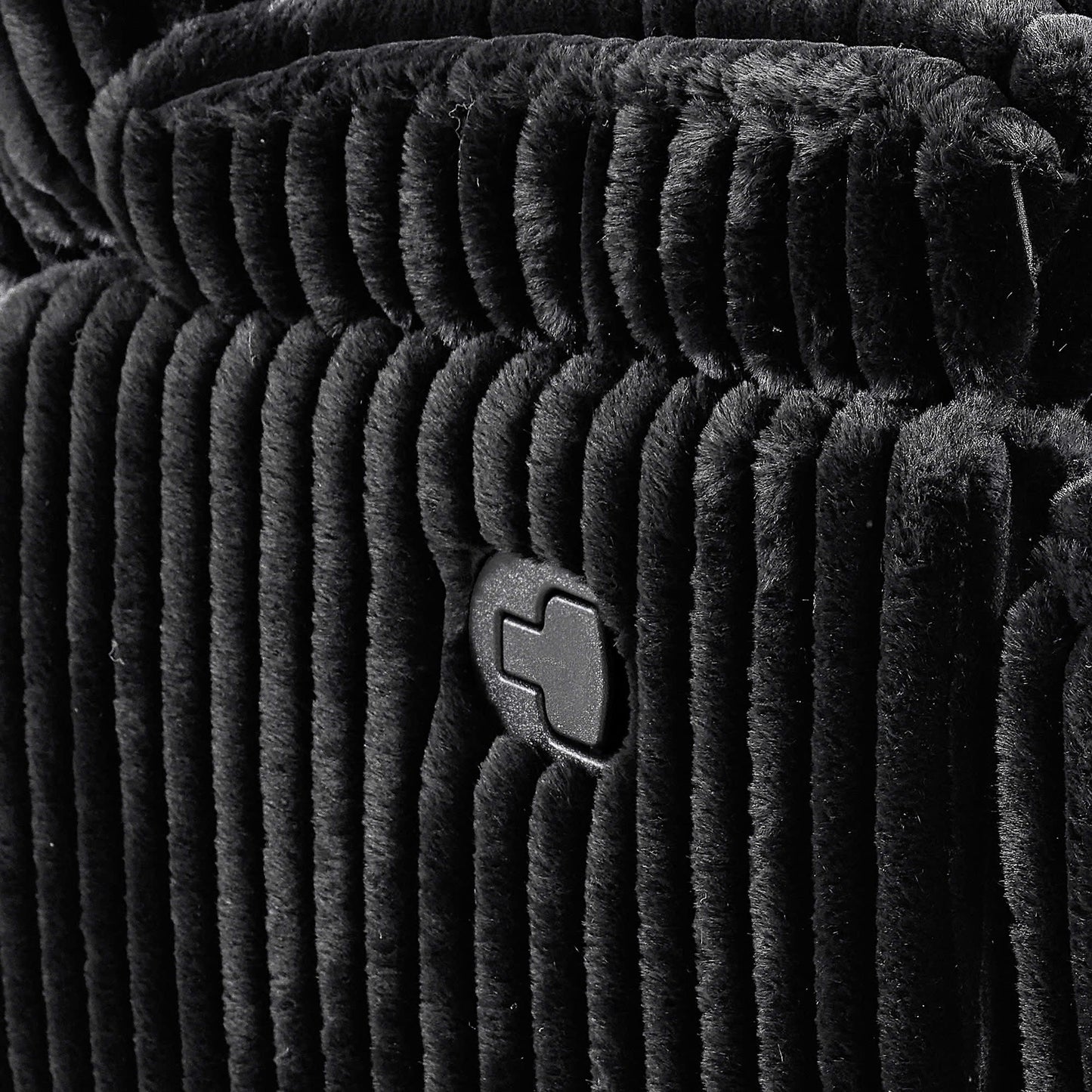 Admiral - Motion Recliner - Black