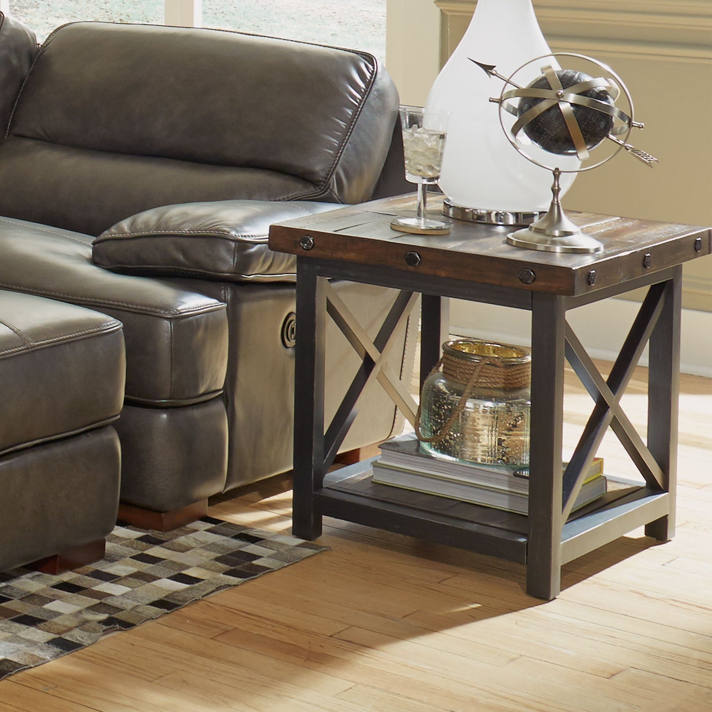 Carpenter - Lamp Table