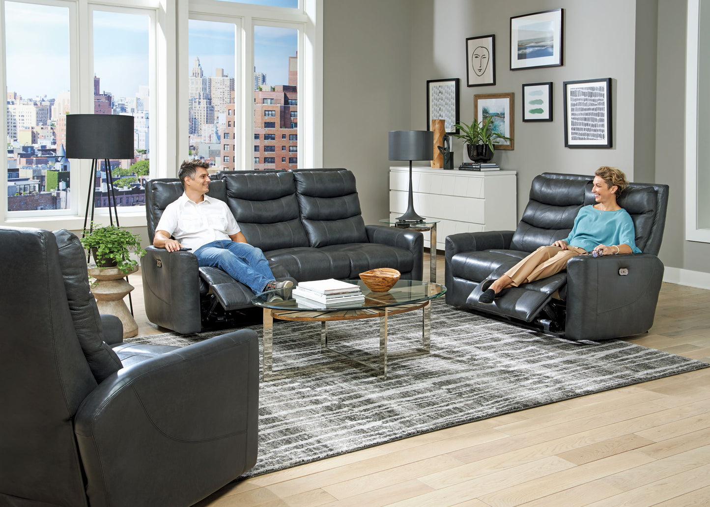 Bosa - Leather Power Recliner - Charcoal
