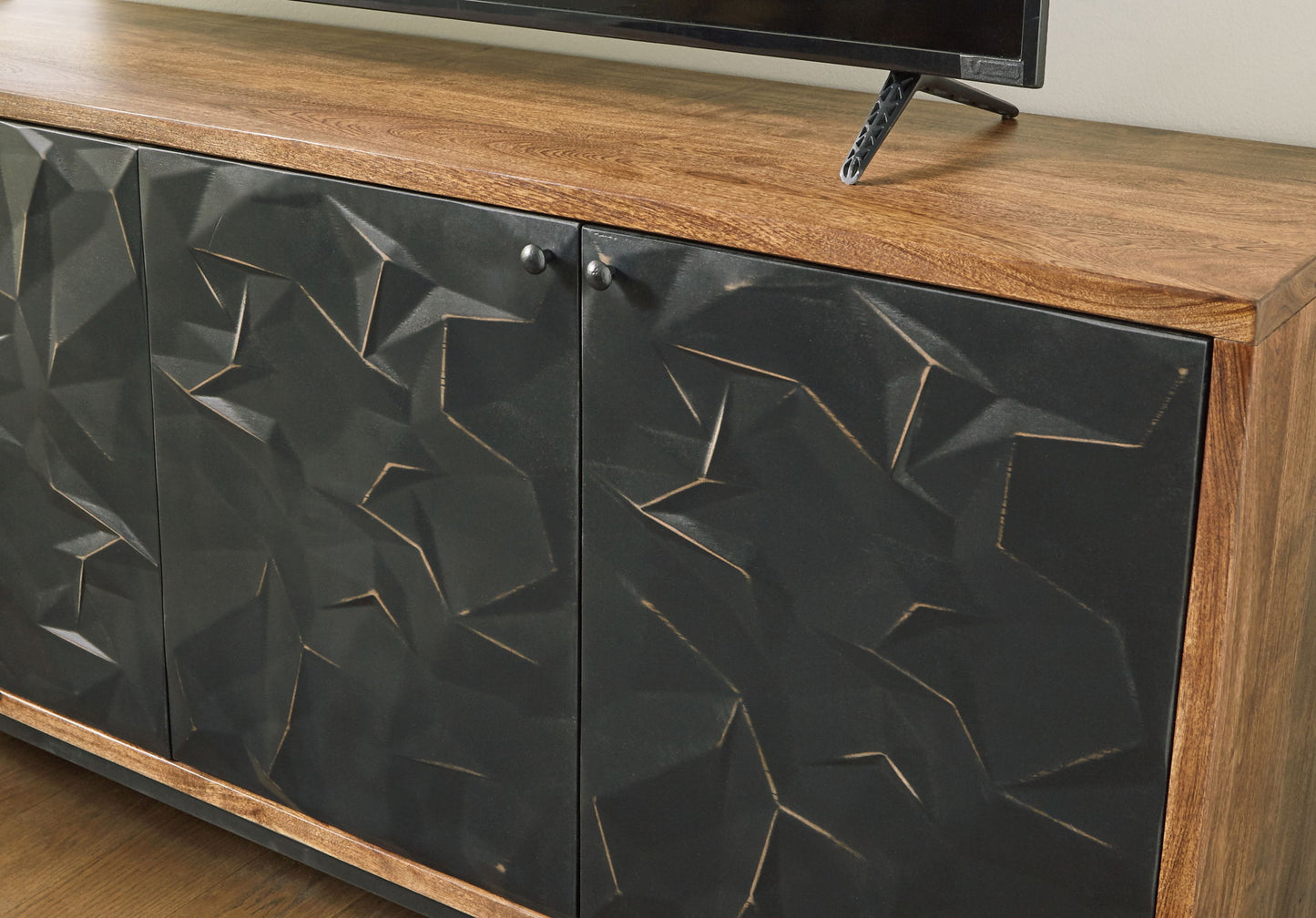 Dorannby - Accent Cabinet - Black / Brown