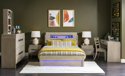 District - Panel Headboard Full - Weathered Oak