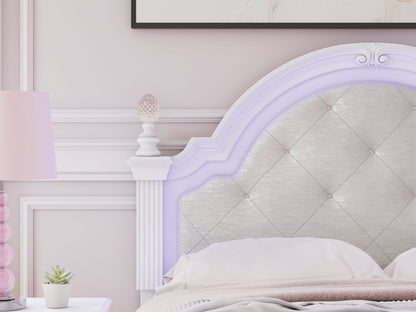 Kozlani - Upholstered Panel Bed