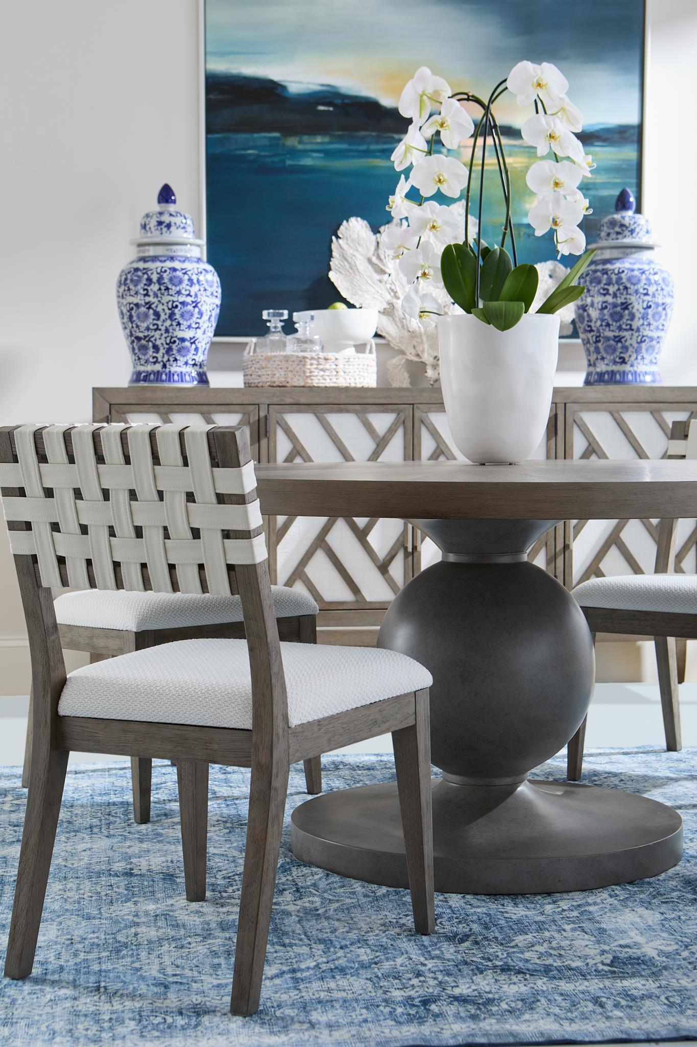 Staycation - Complete Round Pedestal Table