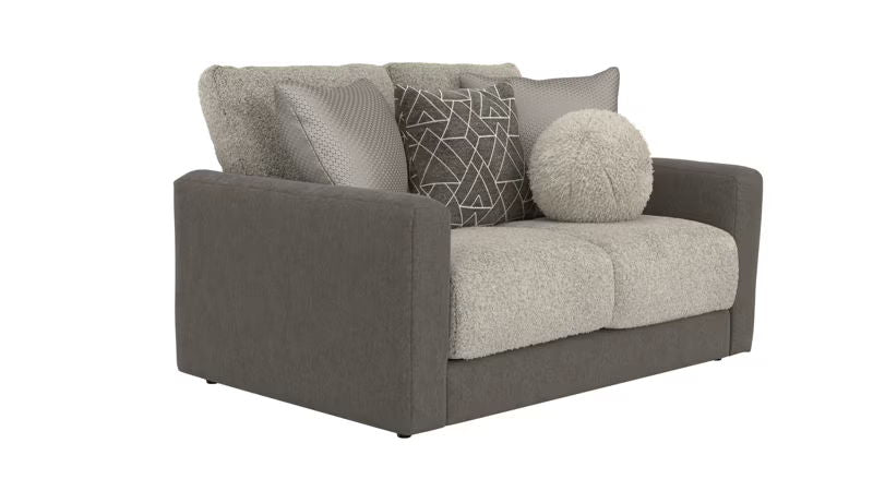 Reddington - Loveseat - Umber