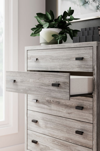 Vessalli - Five Drawer Wide Chest - Black / Gray