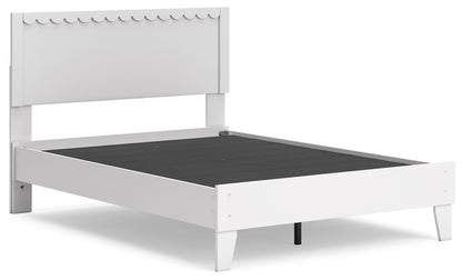 Hallityn - Panel Platform Bed