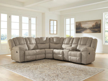 Pearce-Pike - Reclining Sectional