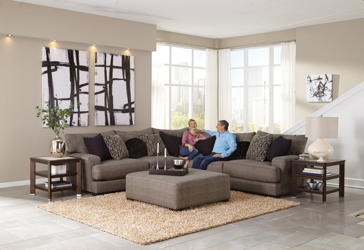 Ava  sectional