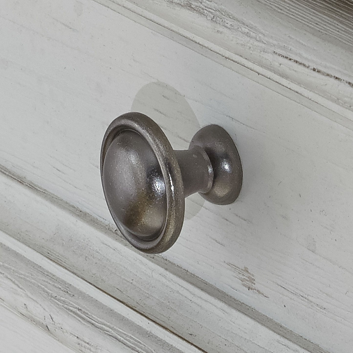 Allyson Park - Dresser