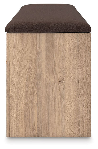 Kinlanni - Bedroom Upholstered Storage Bench - Tan / Brown