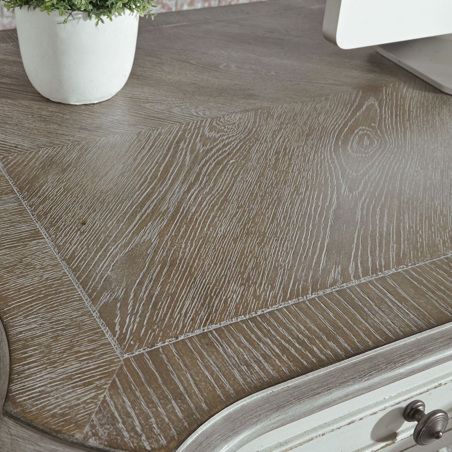 Magnolia Manor - Jr Executive Desk Top - White