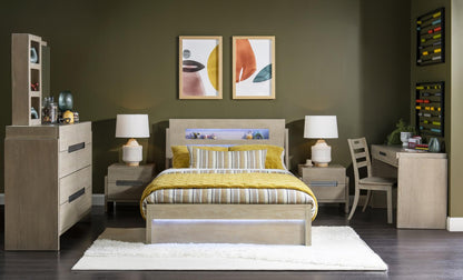 District - Panel Headboard Full - Weathered Oak