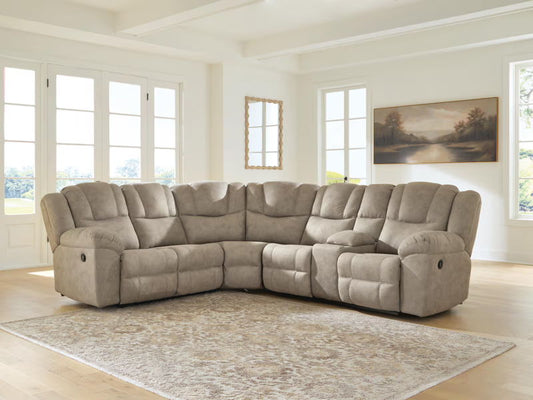 Pearce-Pike - Reclining Sectional