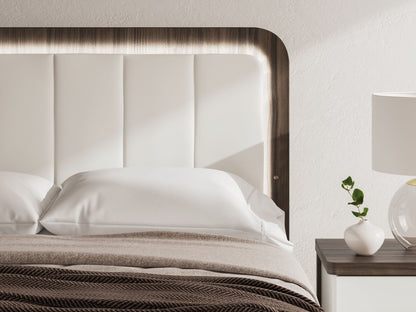 Kendanport - Upholstered Bed