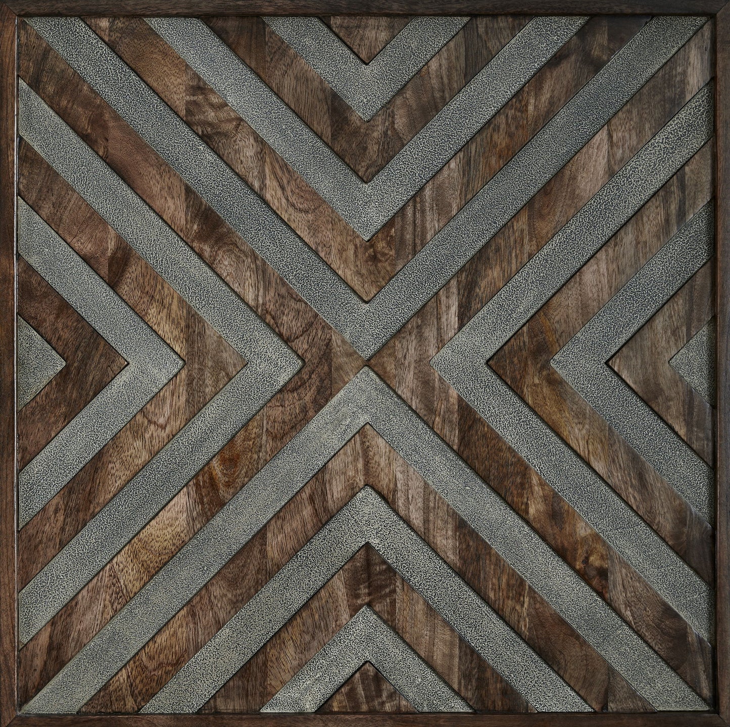 Dreggan - Square End Table - Brown