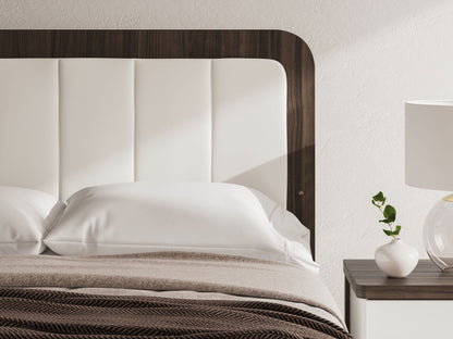 Kendanport - Upholstered Bed
