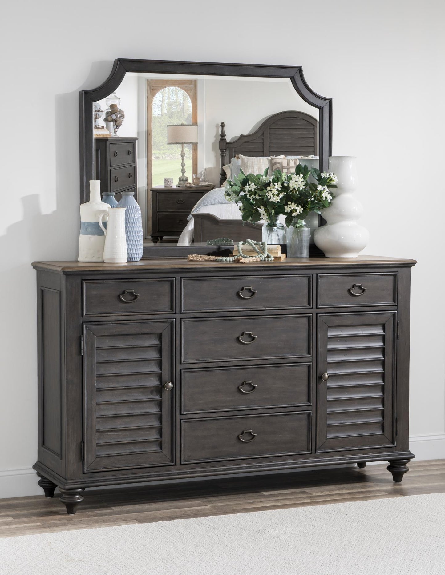 Kingston - Louvered Dresser