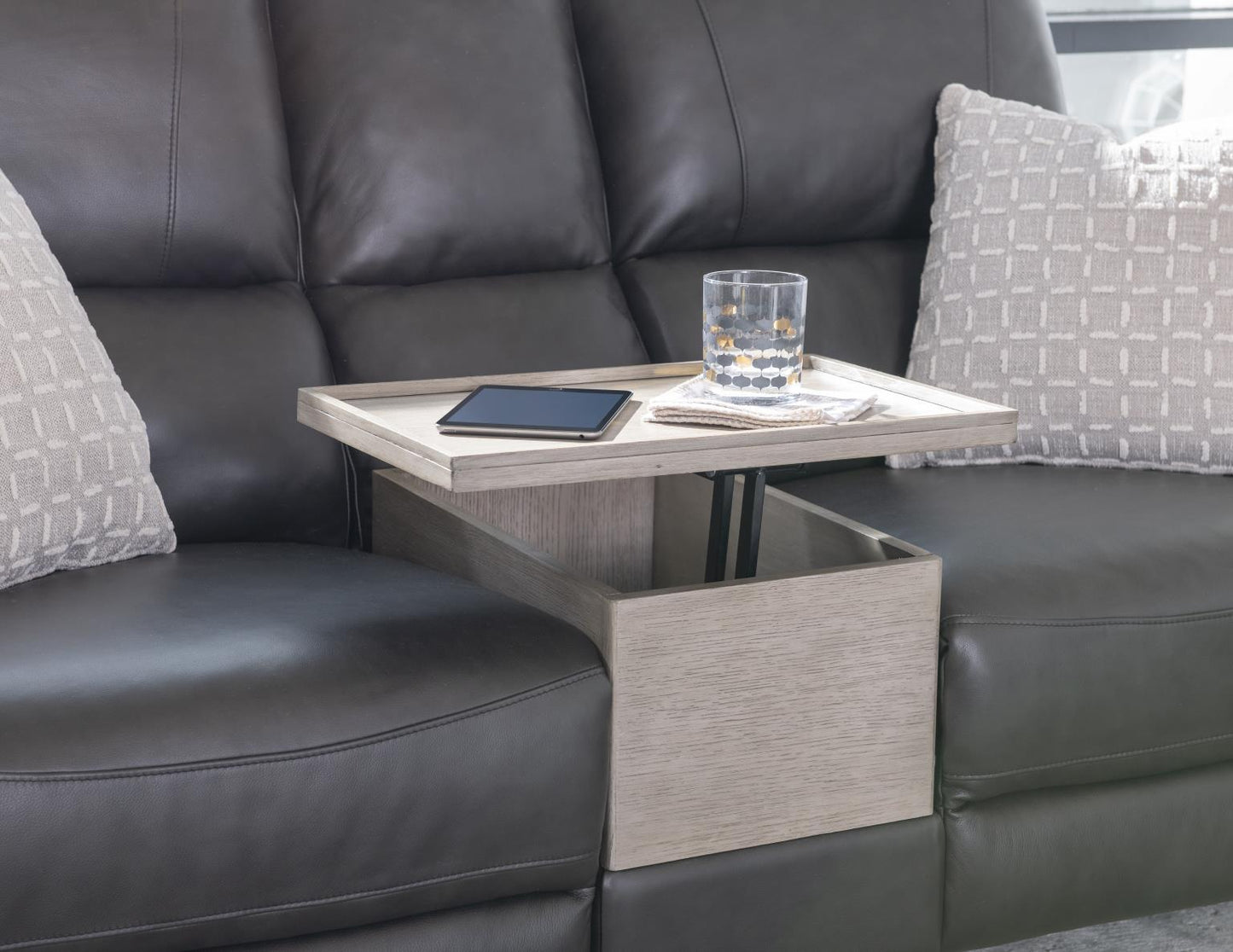 Esme Ravello - Loveseat Elements - Halifax Flax