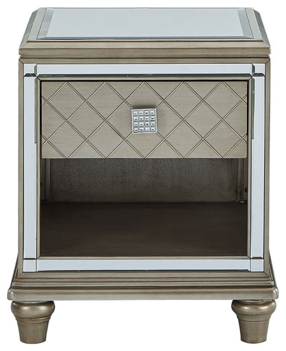 Chevanna - Rectangular End Table - Platinum