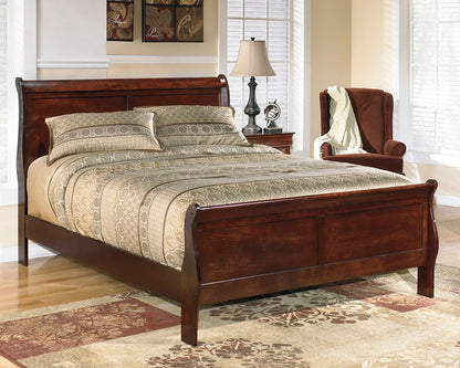 Alisdair - Sleigh Bed Set