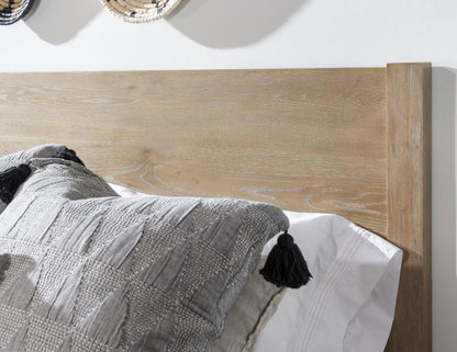 Horizons - Complete Panel Bed - Weathered Oak