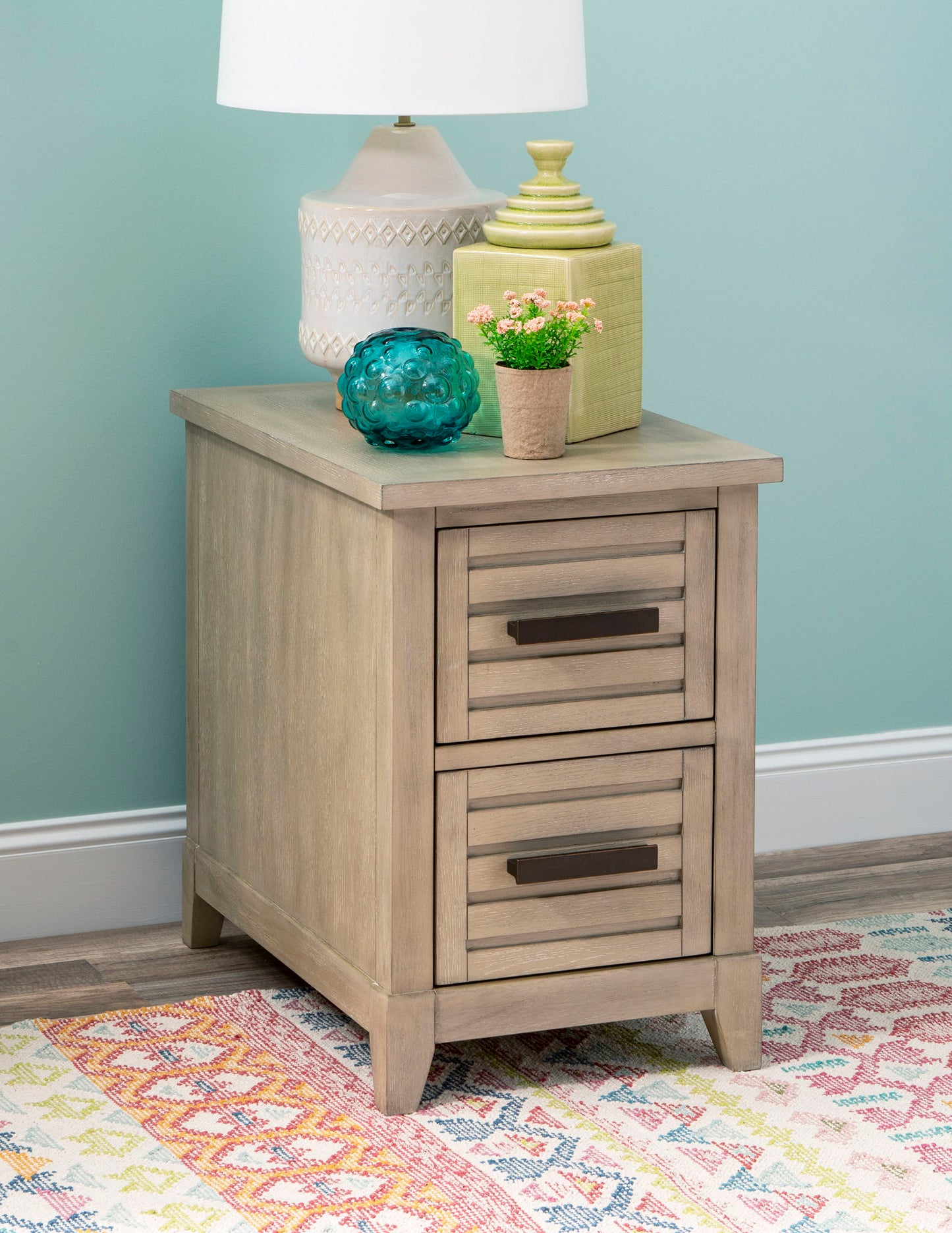 Edgewater - Square Chairside Table - Light Brown