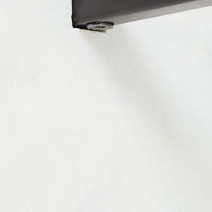 Mannill - Accent Table - Black / White