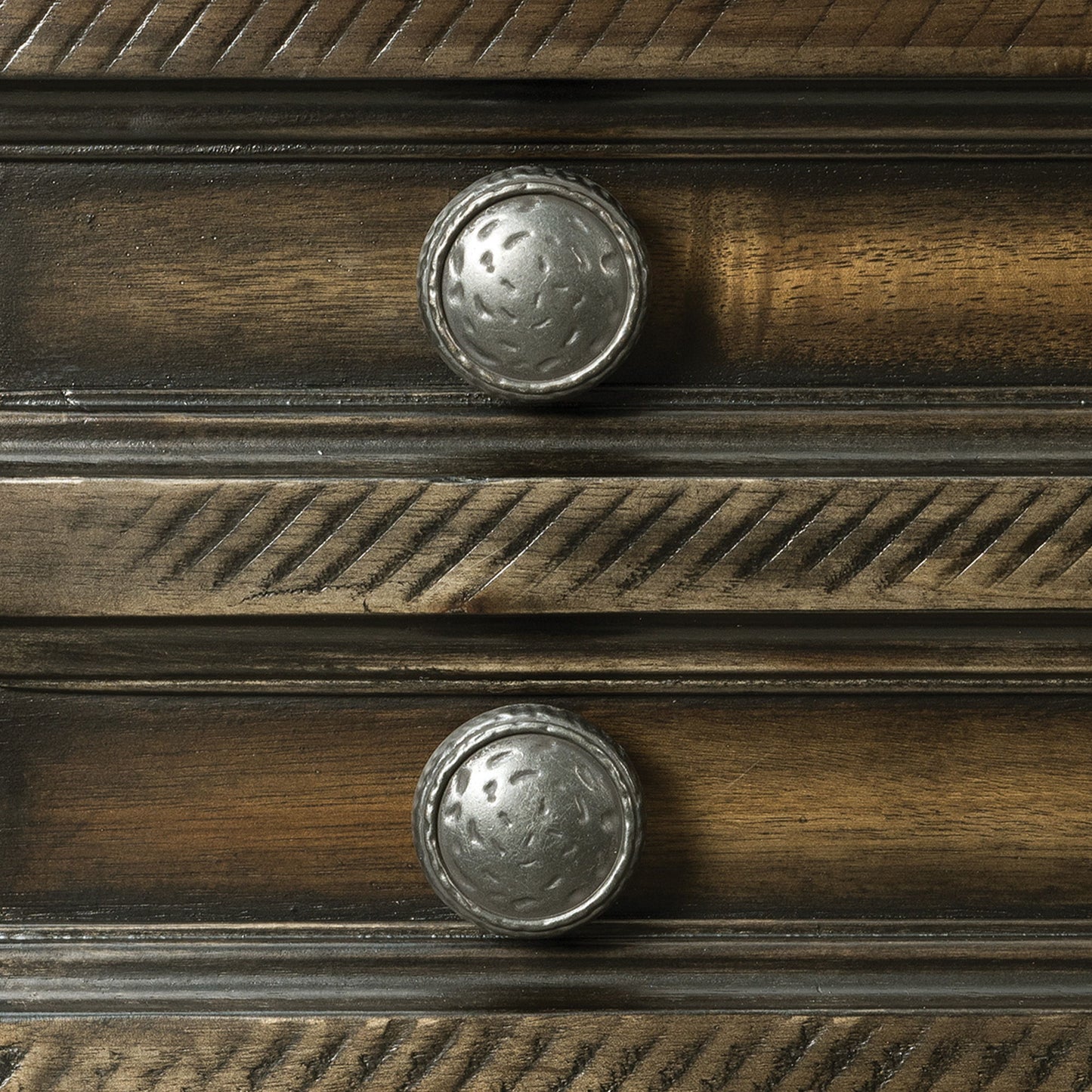 Mccoy - 7 Drawer Dresser