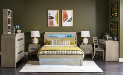 District - Panel Headboard Full - Weathered Oak