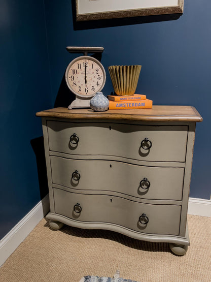 Vintage Market - Accent Chest 5 Drawers