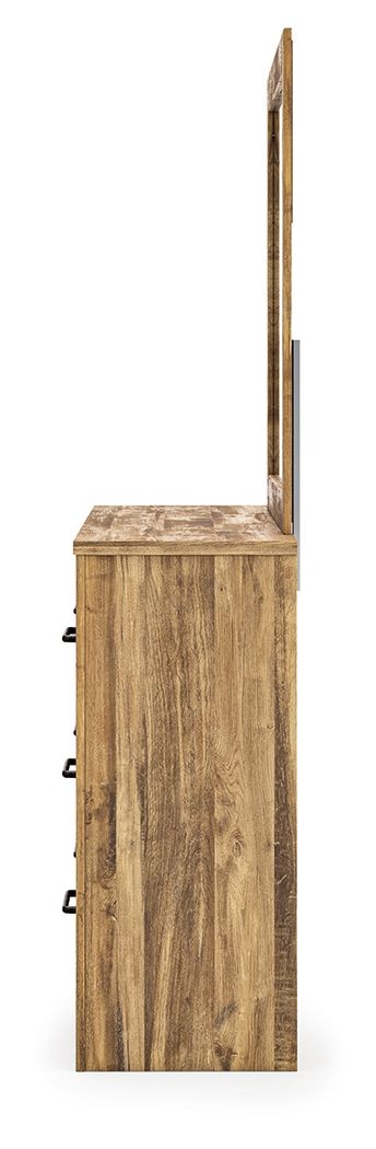 Maystonna - Six Drawer Dresser